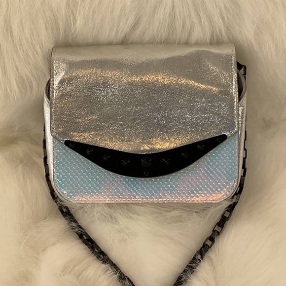 NWOT Circus Sam Edelman Metallic Silver Purse/Black Chain Crossbody Strap/Clutch - Picture 4 of 14